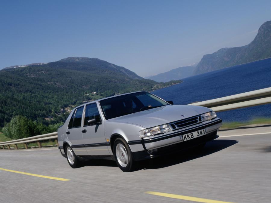  Saab 9000 CSE 1996 года  (фото 4 из 16)